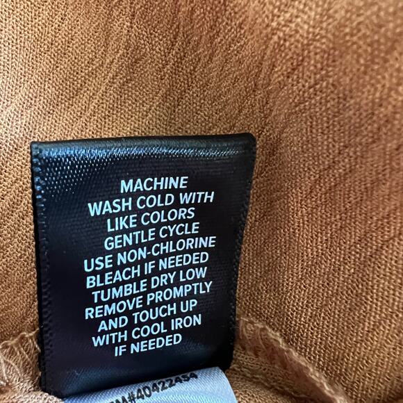 Torrid Women's Plus Size Tan Crinkle Gauze Crochet Tank Top - Size 2 - NWT - Picture 7 of 7